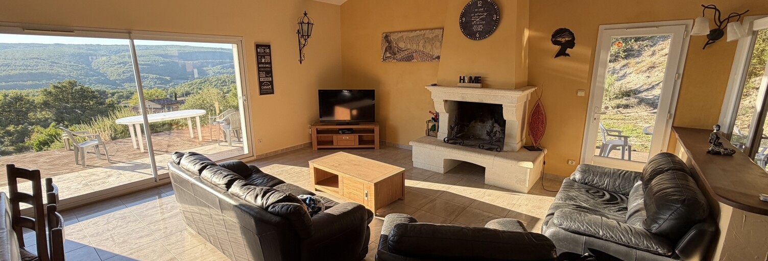 Maison 6 Pièces 180 m² à louer à Saint-Michel-l'Observatoire (04870)