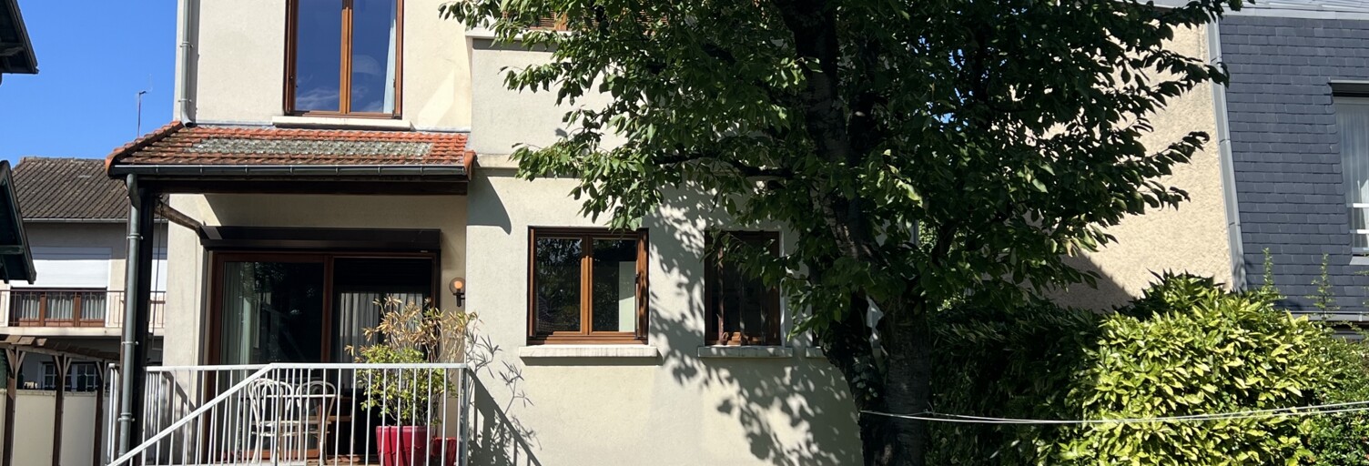 Maison 5 Pièces 92 m² à vendre à Versailles (78000)
