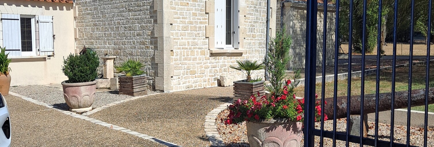Maison 7 Pièces 210 m² à vendre à Tonnay-Charente (17430)
