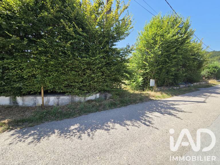 Vente Terrain à bâtir 1 200 m&sup2; — photo 1