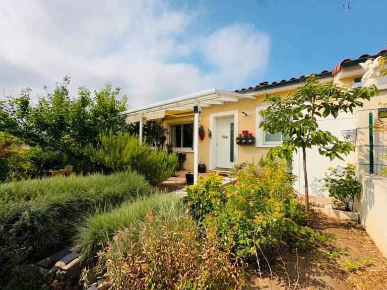 Une villa de plain-pied moderne, économe en énergie et prête à vivre, dans un environnement calme à Bédarieux. — photo 1