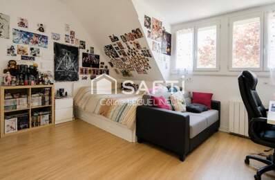 Maison familiale avec vie de plain pied à 2 mns de Houdan. — photo du bien