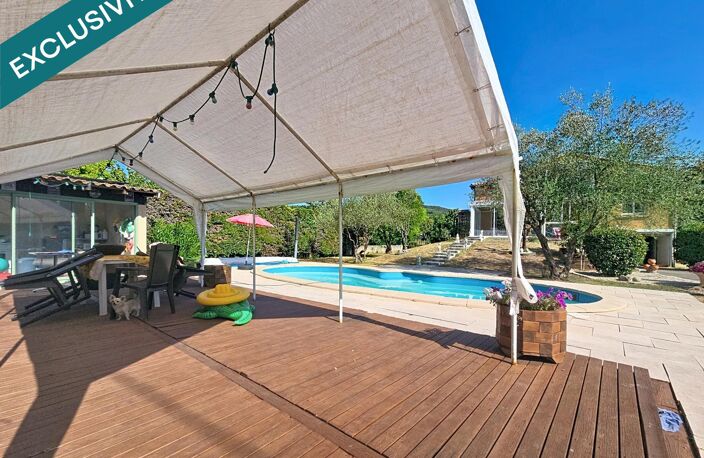 Une superbe villa avec piscine et 2145m2 de terrain paysager, dans l'un des secteurs les plus recherchés d'Hérépian. — photo 2