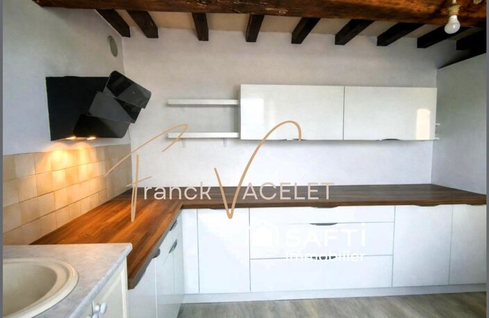 MAISON INDIVIDUELLE DE 1818 AVEC BEAUCOUP DE POTENTIEL — photo 3