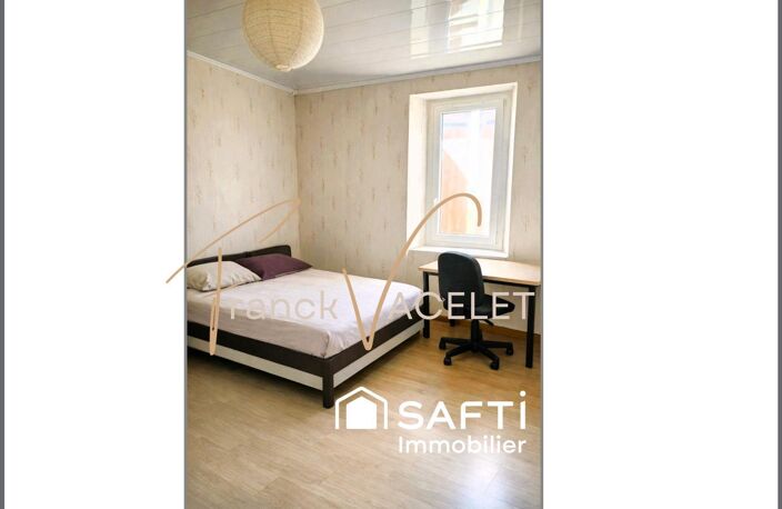 MAISON INDIVIDUELLE DE 1818 AVEC BEAUCOUP DE POTENTIEL — photo 4