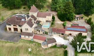Maison 11 Pièces 309 m² à vendre à Puy-l'Évêque (46700)