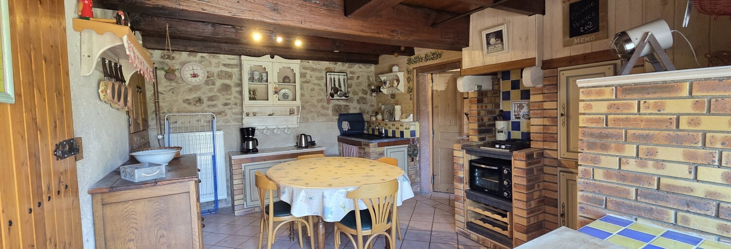 Maison 20 Pièces 344 m² à vendre à Docelles (88460)