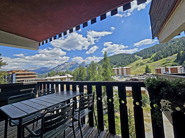 PRA LOUP 1600   Superbe appartement entièrement rénové avec — photo du bien