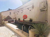 Superbe maison de village avec piscine et dépendances — photo 3