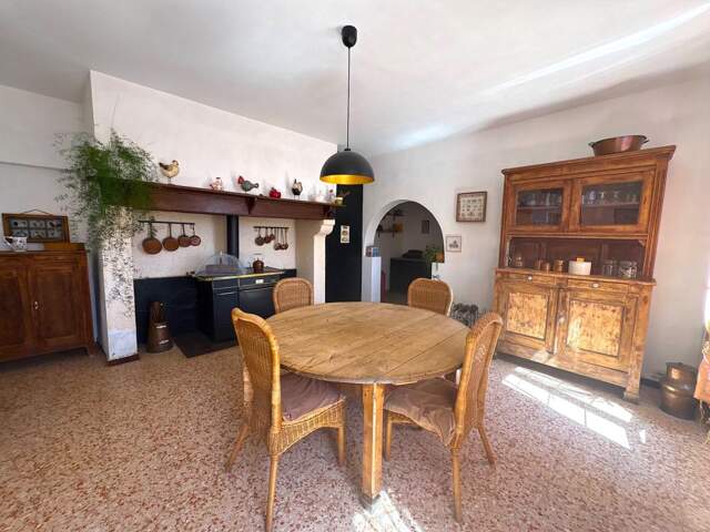 Maison à vendre 5 pièces 165m2 avec dépendances Proche de LE HOUGA (32) — photo du bien