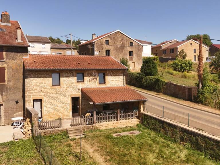VILLECLOYE Charmante maison de village avec jardin, garage et terrasse couverte — photo 1