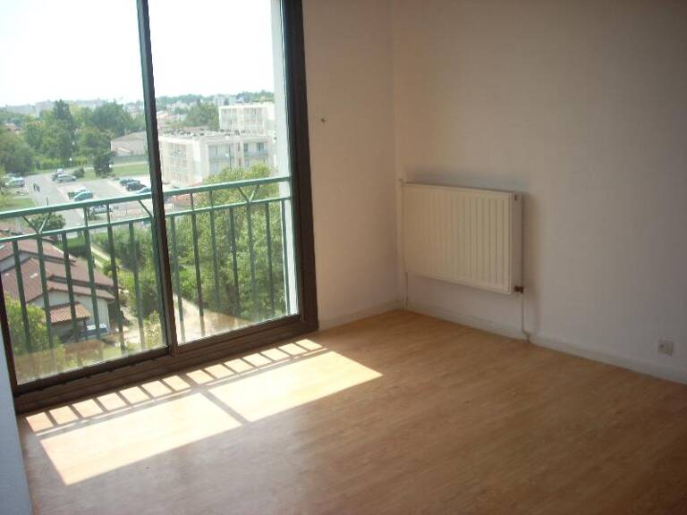 T1 — photo 1