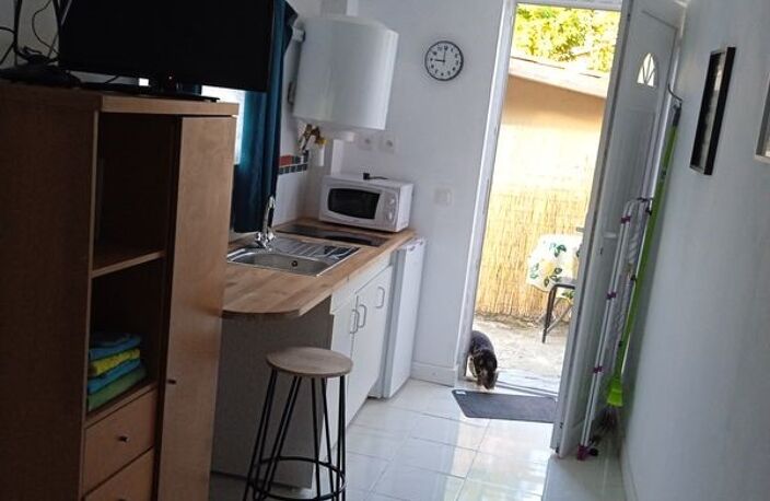 Studio — photo 2