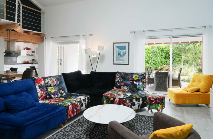 Maison contemporaine d’exception avec piscine – Élégance, confort et performance énergétique au cœur de Larressore — photo 4