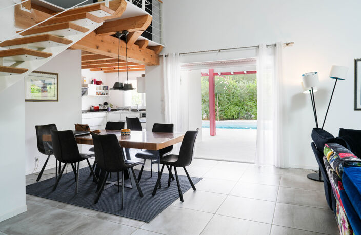 Maison contemporaine d’exception avec piscine – Élégance, confort et performance énergétique au cœur de Larressore — photo 5