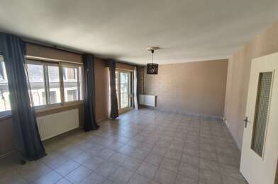 Appartement 3 pièces 830 €