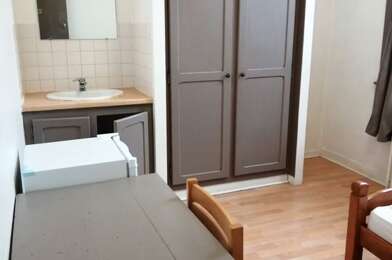 Appartement 1 pièces 330 €