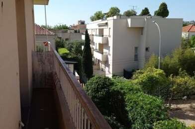 Appartement 1 pièces 720 €