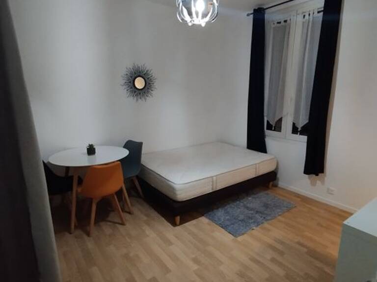 Studio de 20m2 à louer sur Le Bourget — photo 1