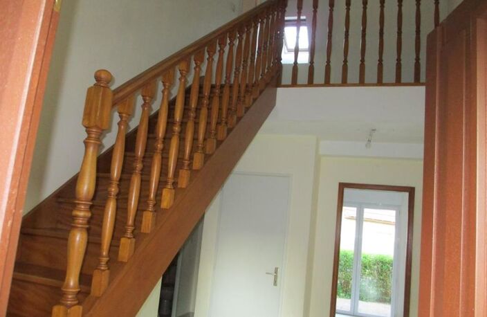 Maison de 122m2 à louer sur Châtenoy-le-Royal — photo 3