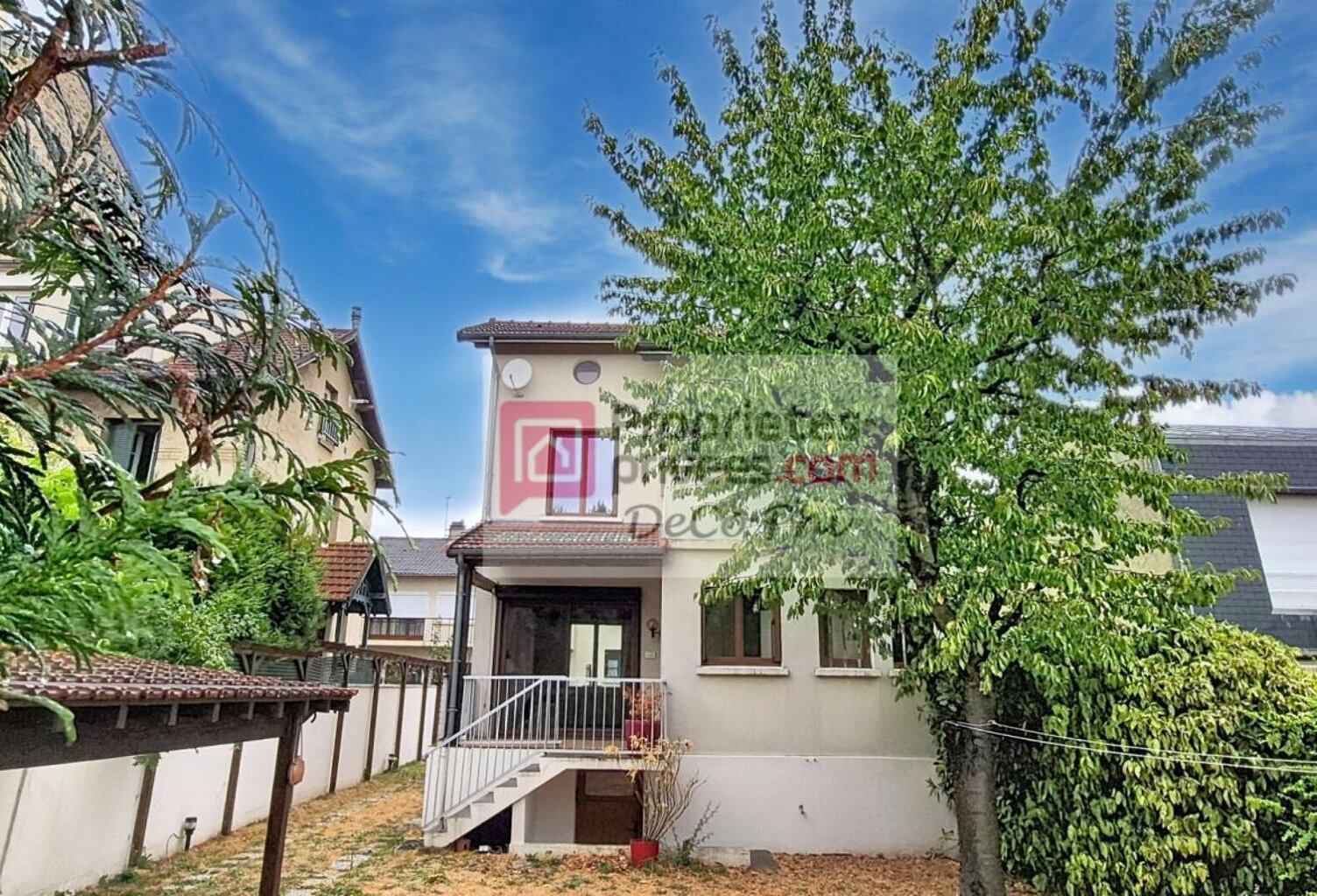 Maison non mitoyenne  Jardin & terrasse  calme  5 pièces  Versailles — photo 1