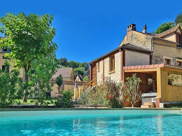 Maison Salignac Eyvignes 7 pièce(s) 121 m2 — photo du bien