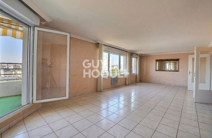 Sans Souci / Monplaisir - dernier étage, appartement T6 de 124 m² avec vue dégagée, balcon, Lyon 3ème (69003) — photo 2