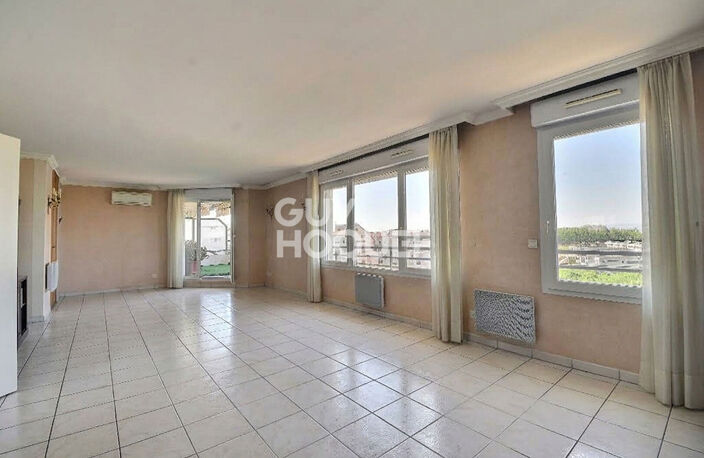 Sans Souci / Monplaisir - dernier étage, appartement T6 de 124 m² avec vue dégagée, balcon, Lyon 3ème (69003) — photo 3