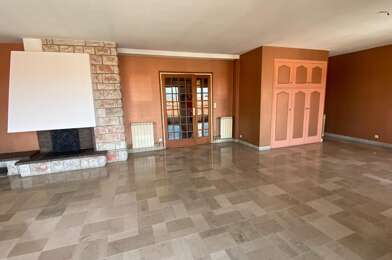 Appartement 3 pièces 159000 €