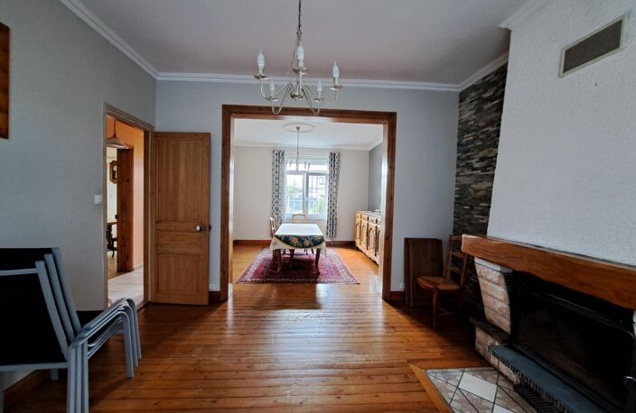 COUP DE CUR  Maison pleine de charme, aucun travaux, au calme et sans vis-à-vis ! — photo 4