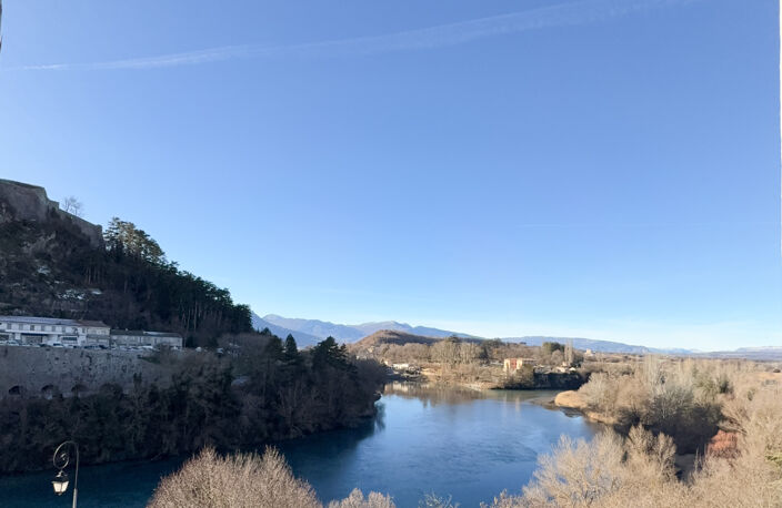 SISTERON   INVESTISSEMENT DE CARACTÈRE AVEC VUE DOMINANTE SU — photo 5