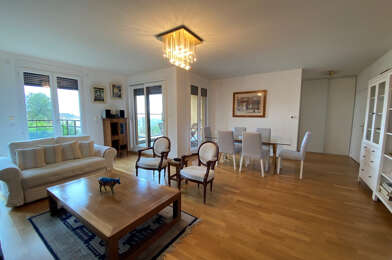 Appartement 3 pièces 2350 €