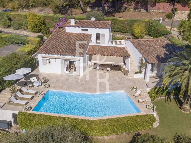 Achat / Vente villa Mougins vue village — photo 1
