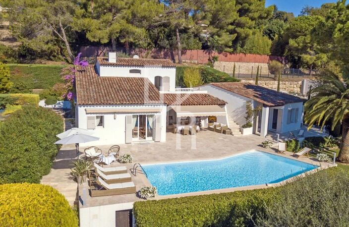 Achat / Vente villa Mougins vue village — photo 2