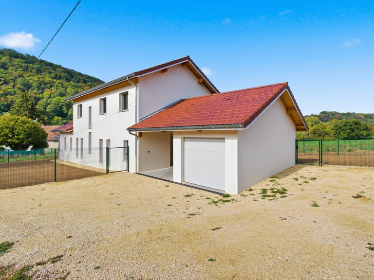 A CHARAVINES Villa neuve à louer 7 pièces — photo 1