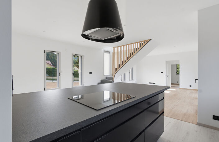 A CHARAVINES Villa neuve à louer 7 pièces — photo 4