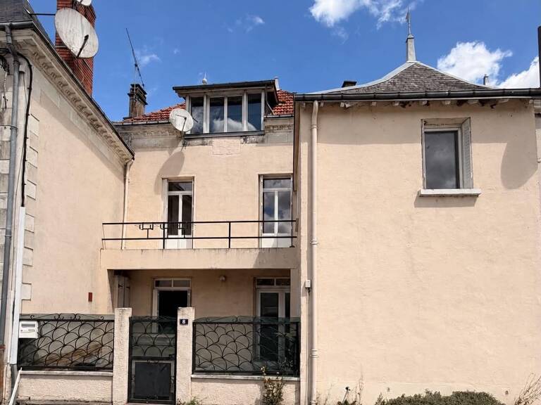 Maison de village - 103.4m² - Dangé-Saint-Romain — photo 1
