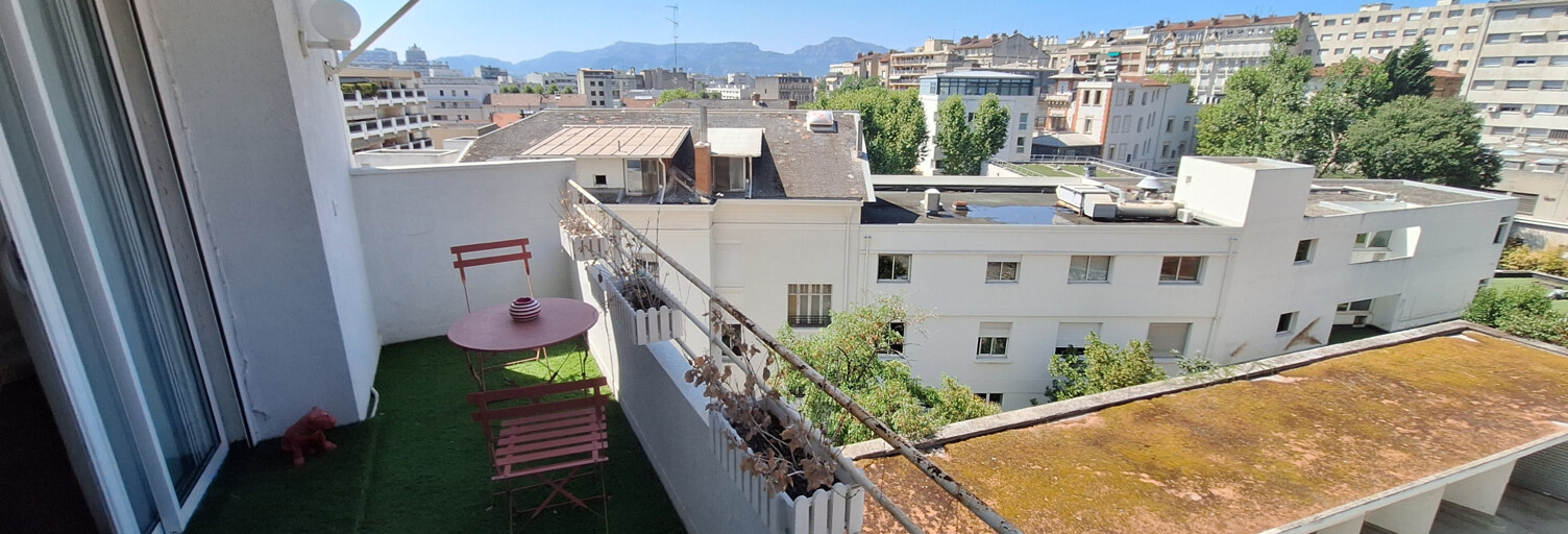 Appartement 4 Pièces 139 m² à louer à Marseille 8 (13008)