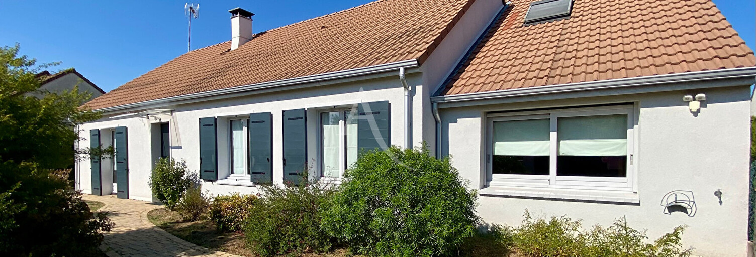 Maison 6 Pièces 137 m² à vendre à Férolles (45150)