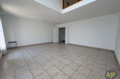 Appartement 4 pièces 1340 €
