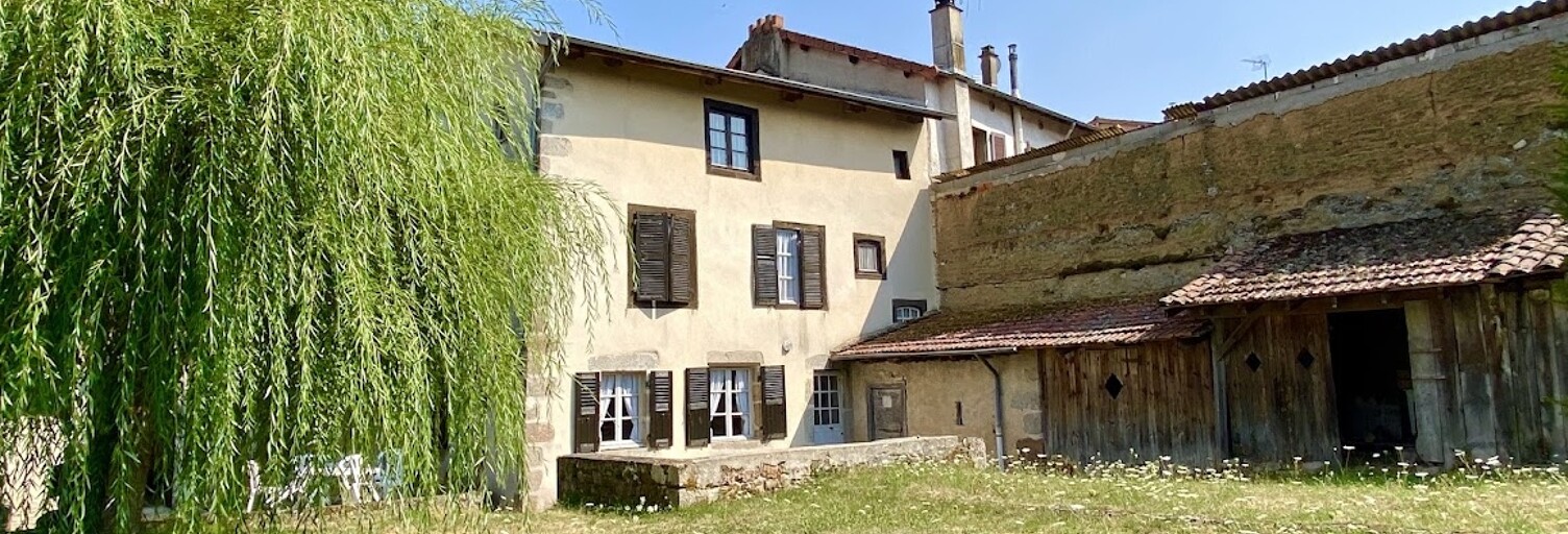 Maison 5 Pièces 147 m² à vendre à Marsac-en-Livradois (63940)