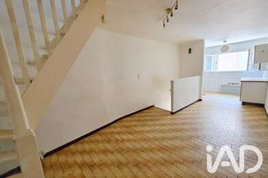Maison 2 pièces 75500 €
