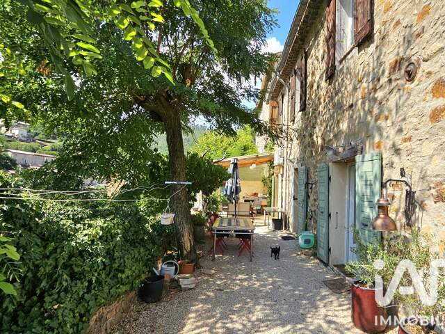 Vente Maison de campagne 6 pièces — photo du bien