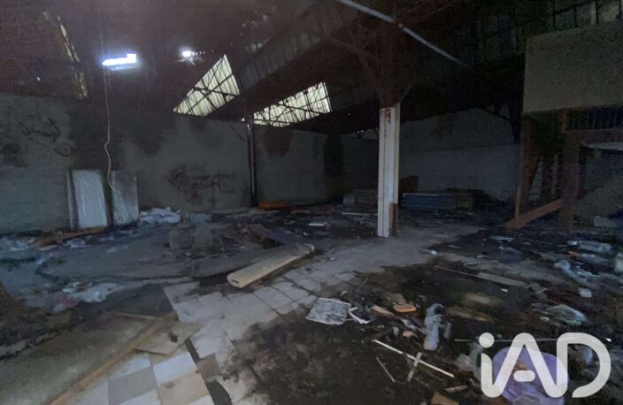 Vente Boutique/Local commercial 1 200 m&sup2; — photo 4