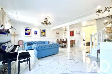 Maison 8 pièces 890000 €