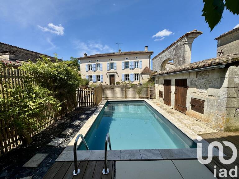 Vente Maison/villa 7 pièces — photo 1