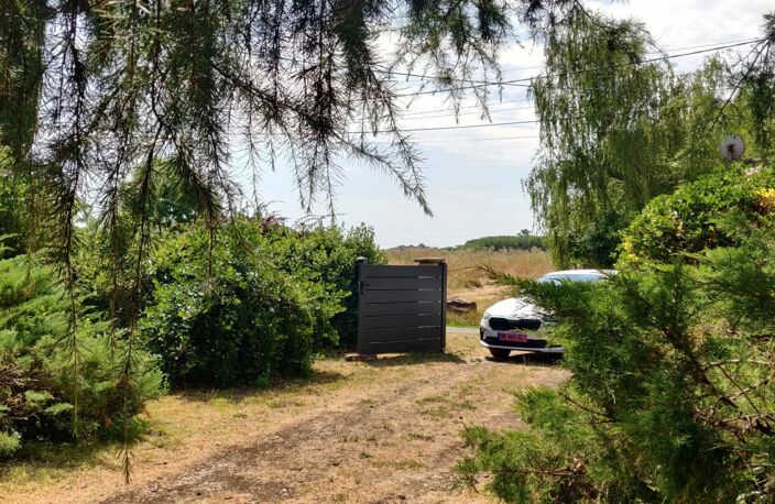 Maison de plain-pied, garage et jardin à vendre à Rioux (17) — photo 5