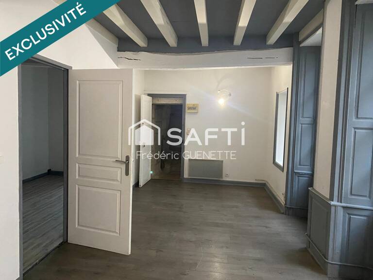 IMMEUBLE DE RAPPORT CENTRE NIORT 2STUDIOS, 1 T2 — photo 1