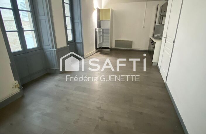 IMMEUBLE DE RAPPORT CENTRE NIORT 2STUDIOS, 1 T2 — photo 2