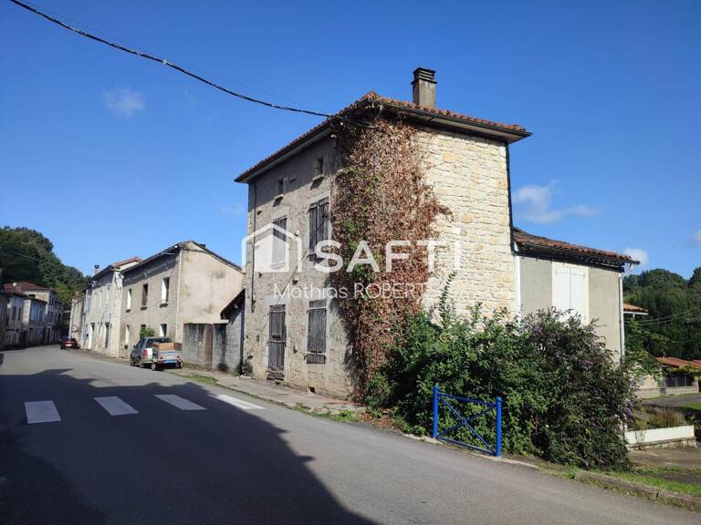 Ancienne maison de village à rénover — photo 1